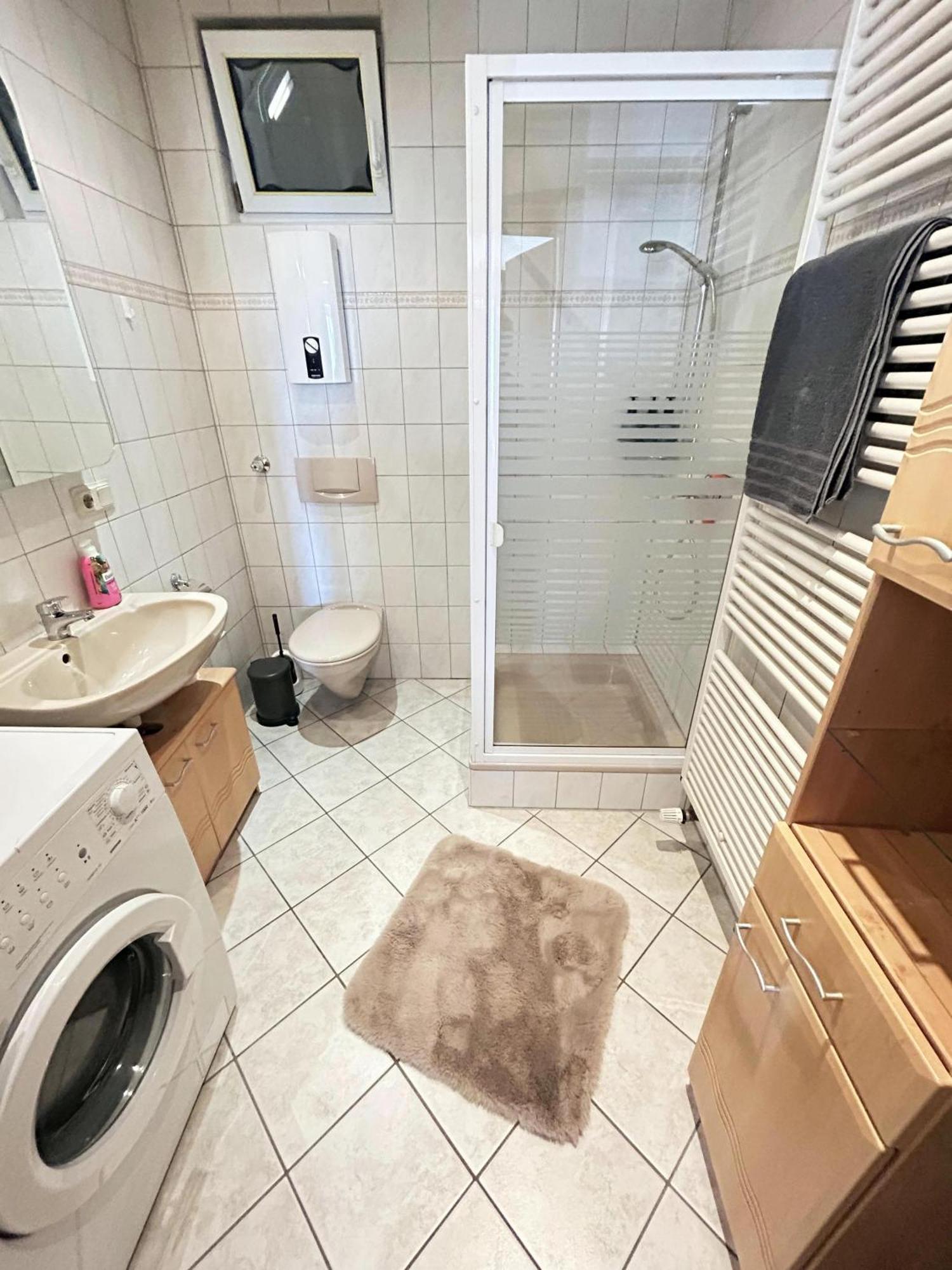 Zentrale Ferienwohnung Trier-Euren Mit Heimkino, Kueche, Wallbox & Kostenlose Fahrraeder Экстерьер фото